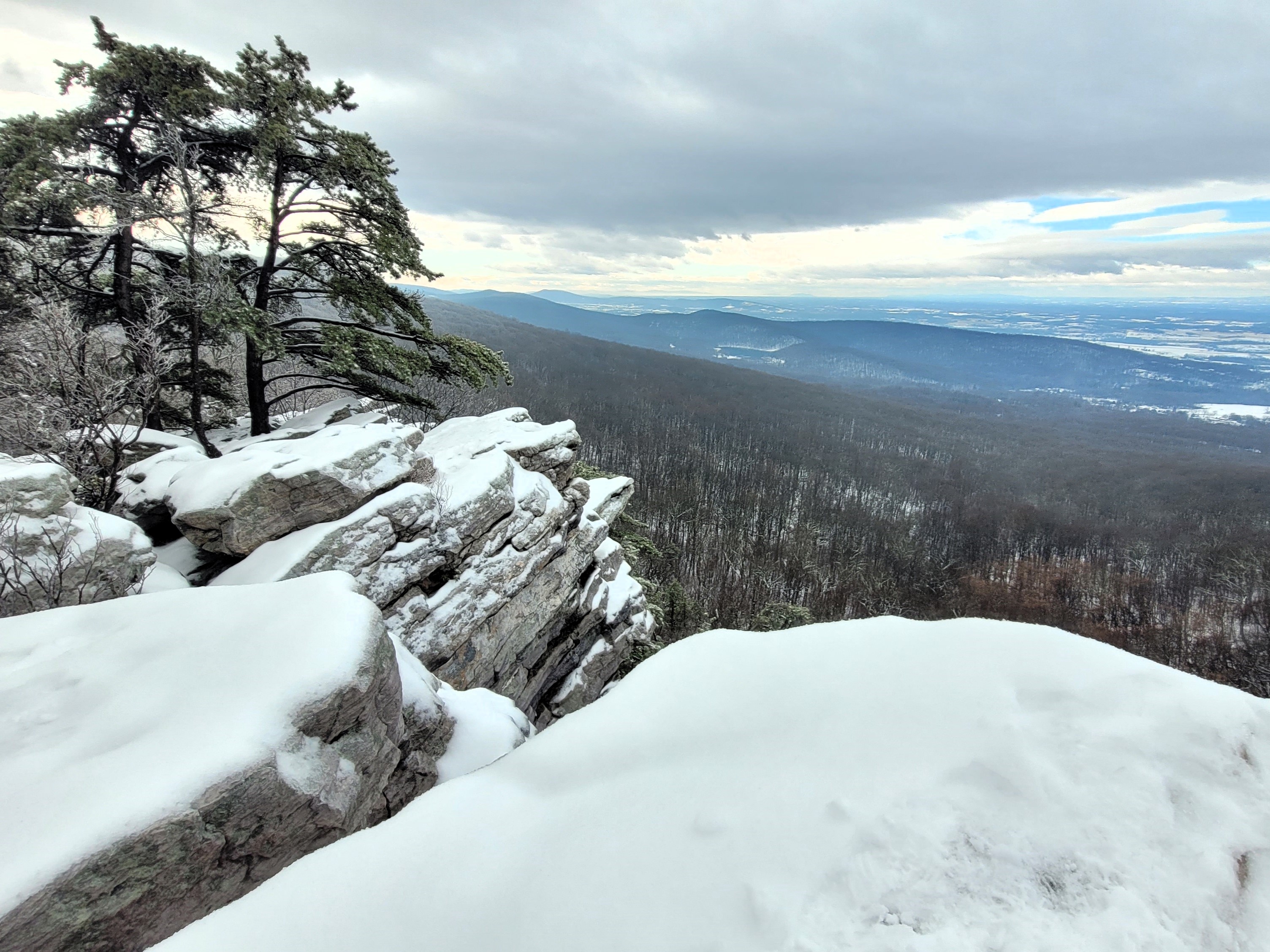 The Outdoorsy Winter Wellness Guide: Beating the Winter Blues